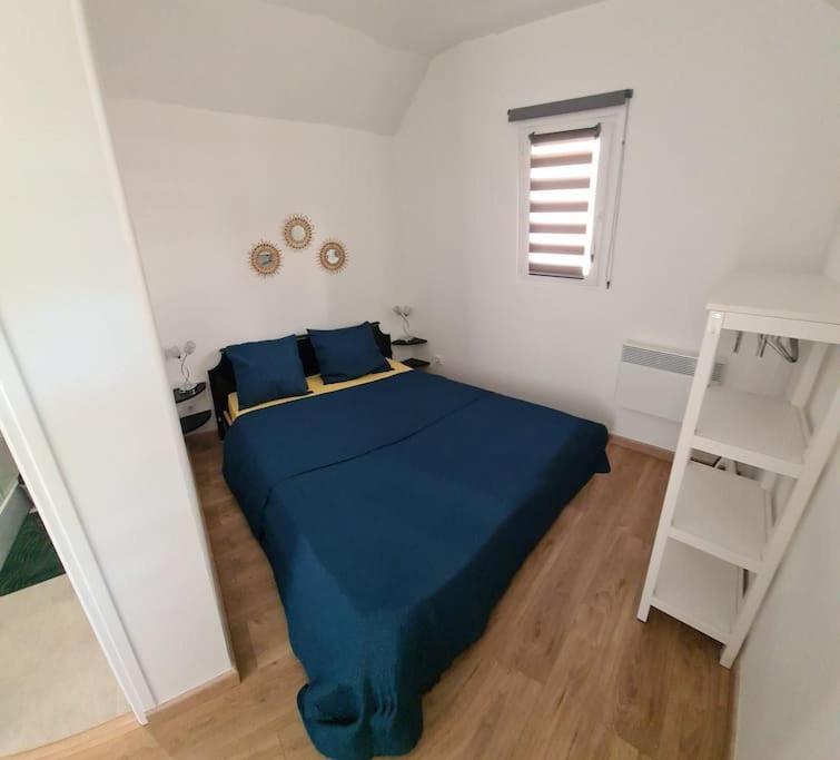 Petite Maison Cosy Dans Un Jardin. Apartment Ermont